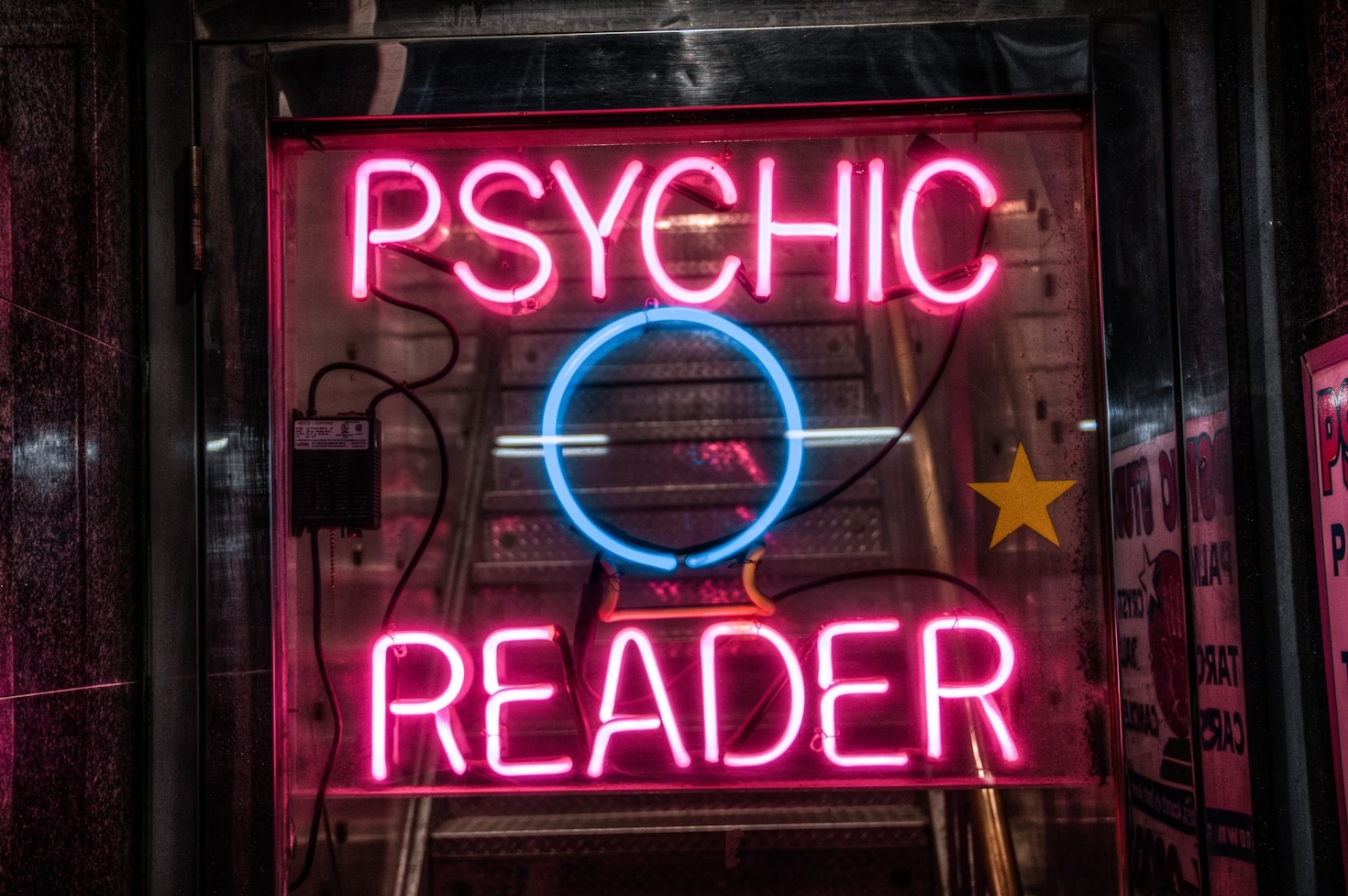 How Psychic Readings Empower Your Decision-Making